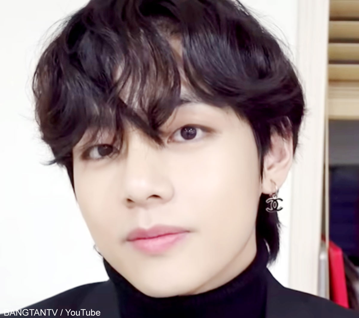 BTS V