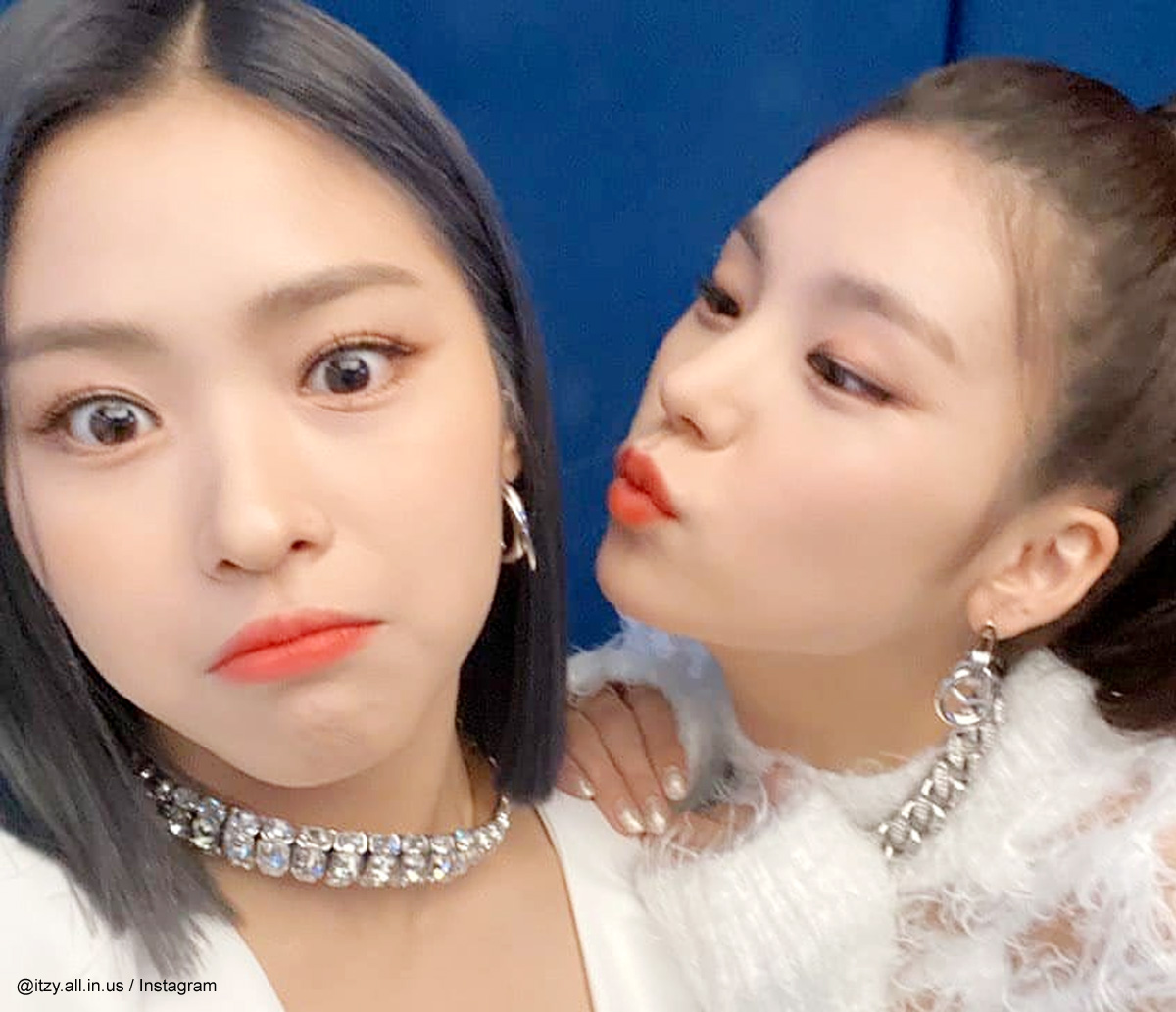 ITZY リュジン（左）とイェジ（右）