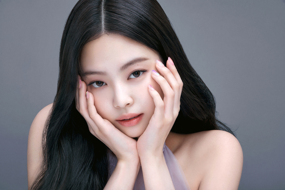 BLACKPINK JENNIE